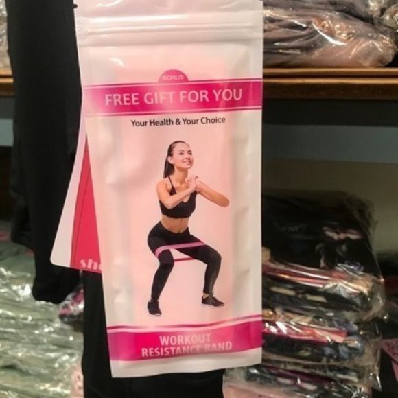 SHOSHO Small Floral Biker Shorts Active Tummy Control W/Pockets - Picture 6 of 10